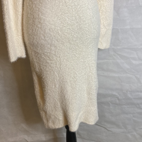 Banana Republic Sweater eyelash cowl neck bodycon creamy white XS - Picture 7 of 9